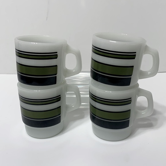 Vintage milk glass green stripe cup 4 count lot - Picture 2 of 16